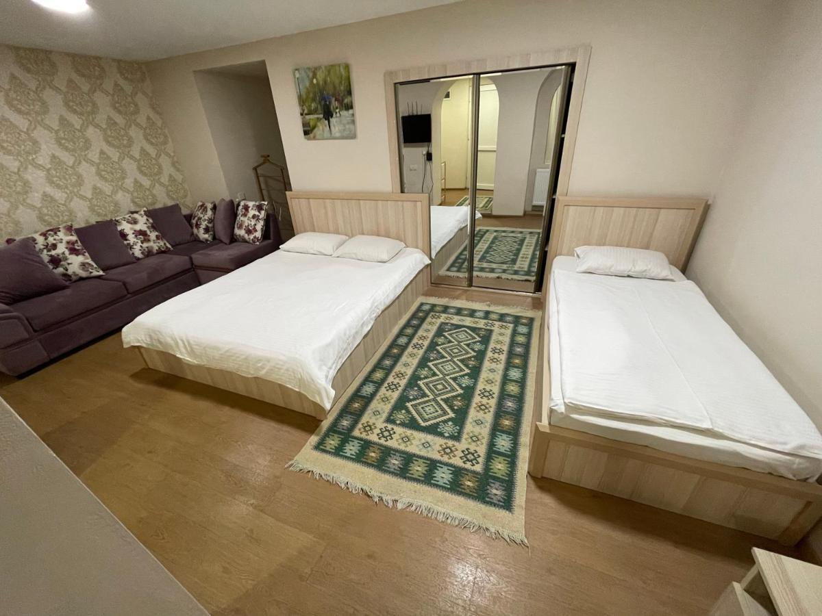 Apartment Tamarioni ティビリシ エクステリア 写真