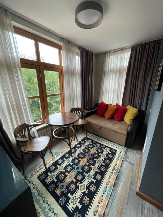 Apartment Tamarioni ティビリシ エクステリア 写真